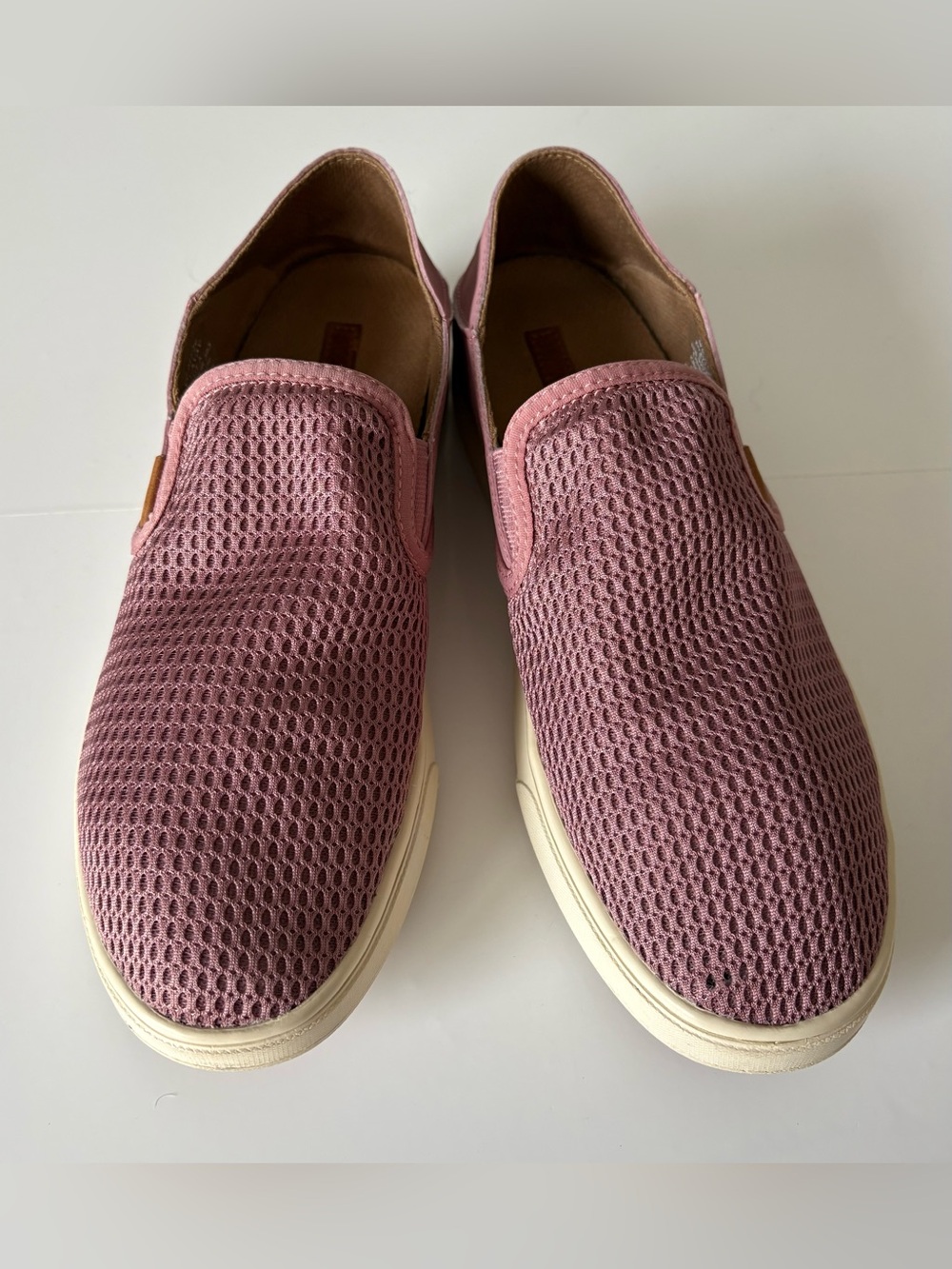 OluKai Pehuea Women’s 9.5 Mauve Pink Mesh Slip On Sneakers Drop-In Heel